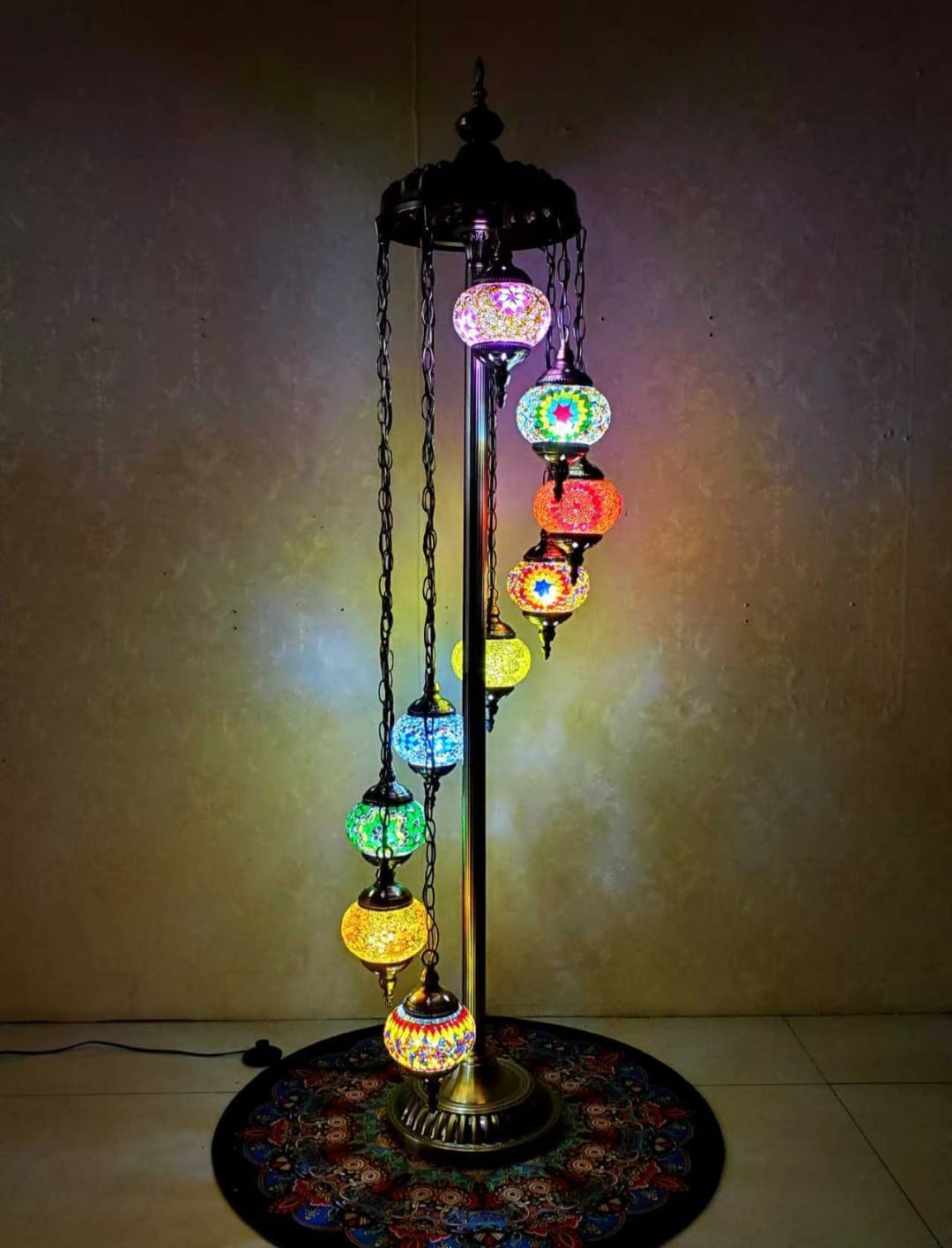 Floor lamps