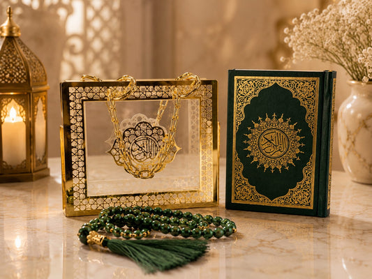 Mini Quran with Prayer Beads & Decorative Case Set -11241-